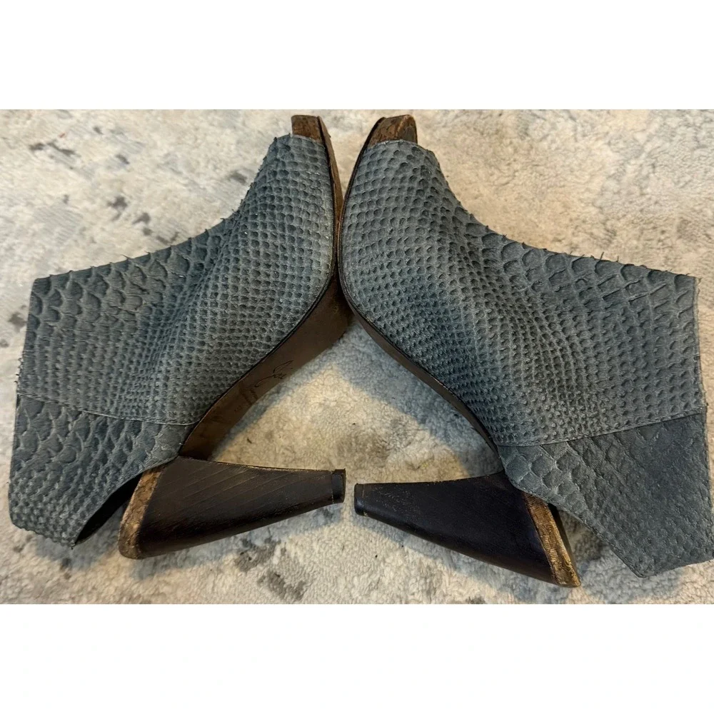 Joie Grey Snakeskin Embossed Leather Open Toe Ankle Booties Heels Size 37 size 7